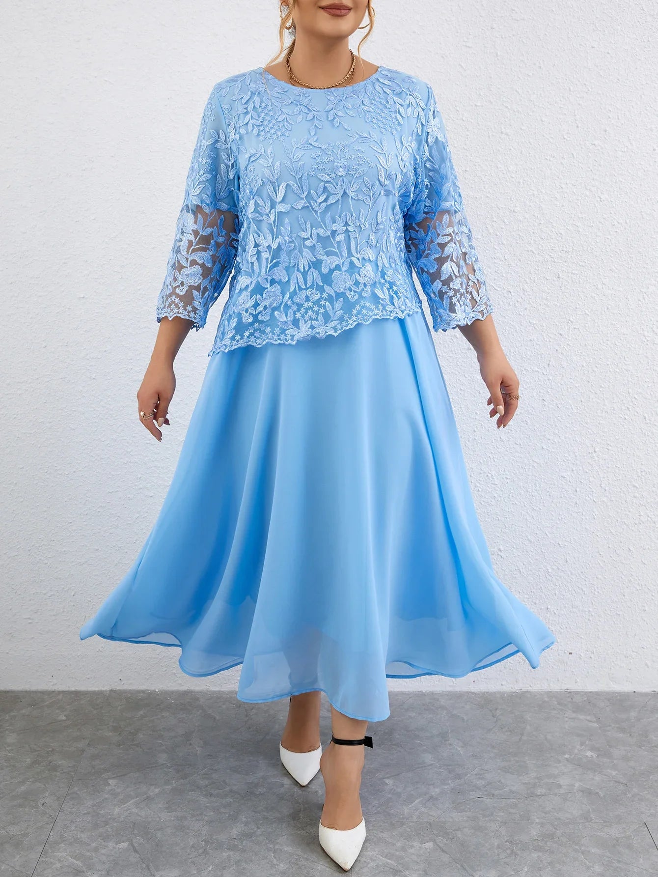 Celeste – Plus Size Floral Embroidered Evening Dress