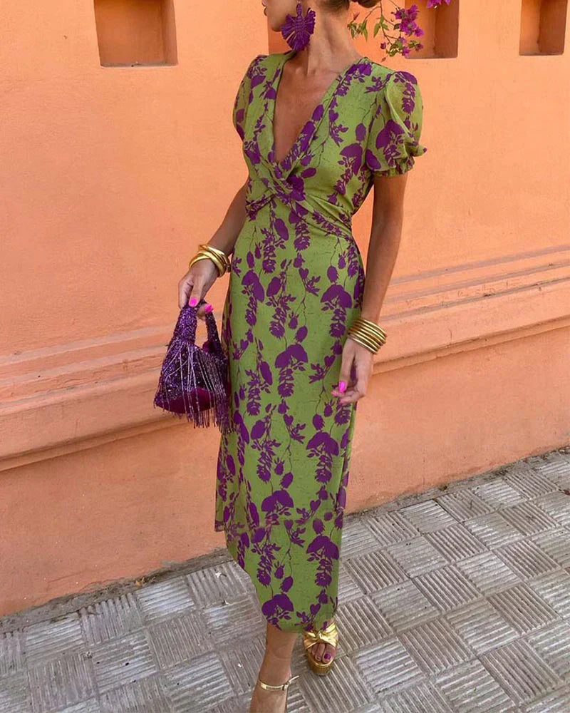Rhiannon | Elegant Women's Dress with Stunning Print