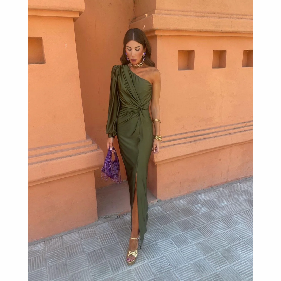 Kelly | Sophisticated Evening Gown