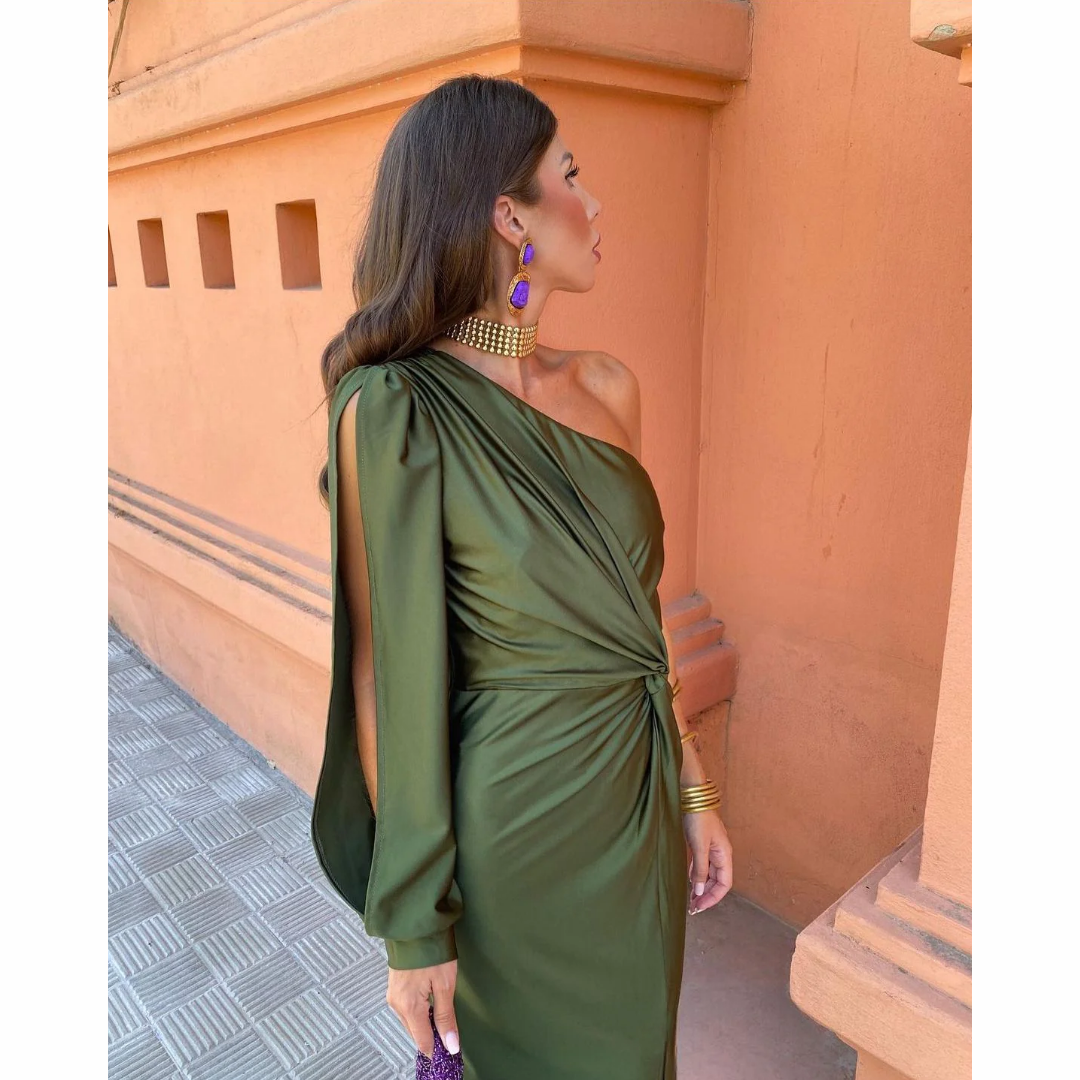 Kelly | Sophisticated Evening Gown