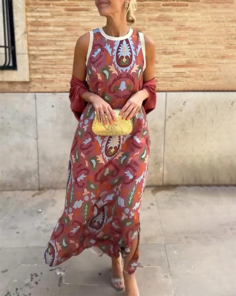 Bella | Two-Piece Set with Urban Style Print