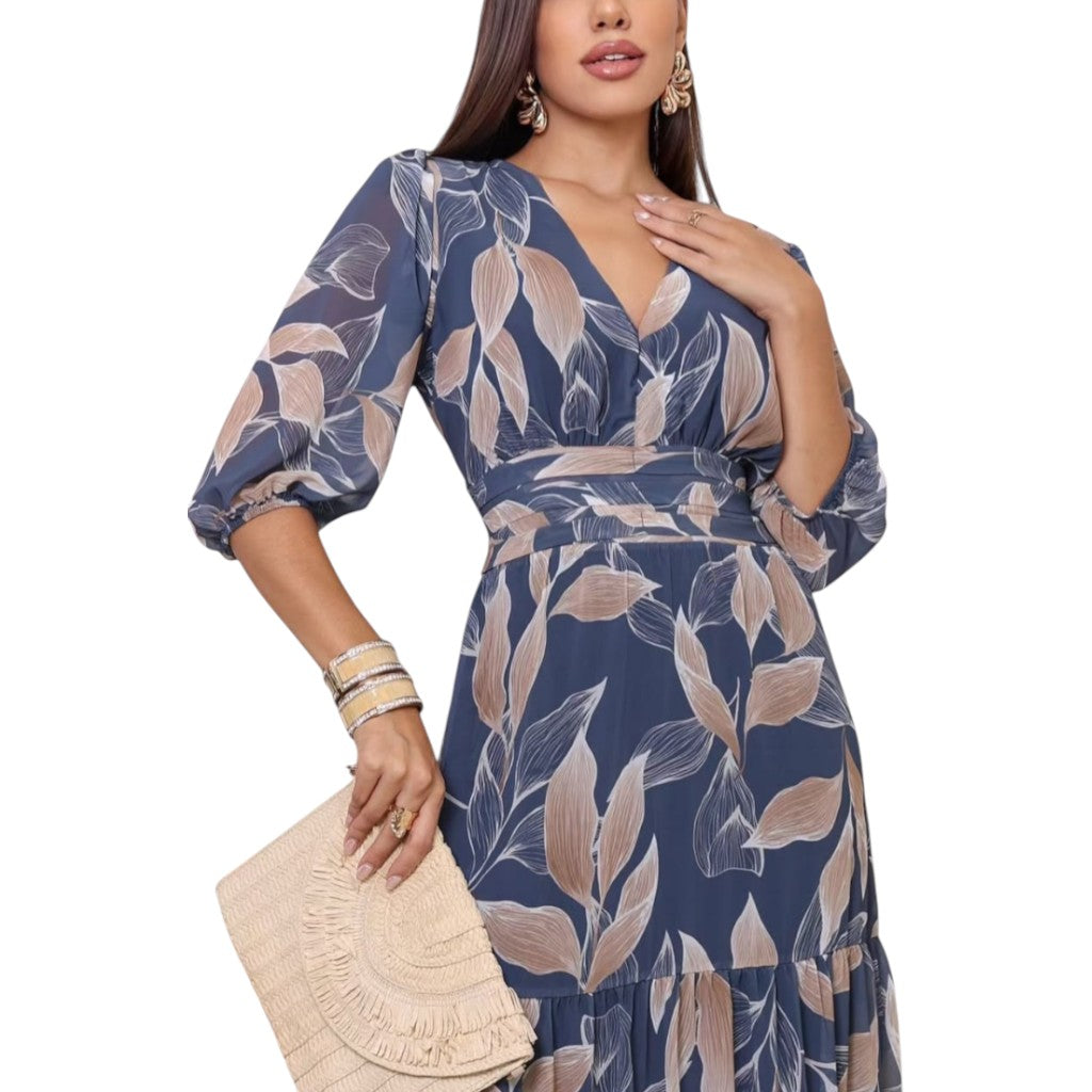 Aísha | Long Floral Dress with Flowing Cut and Leaf Motif