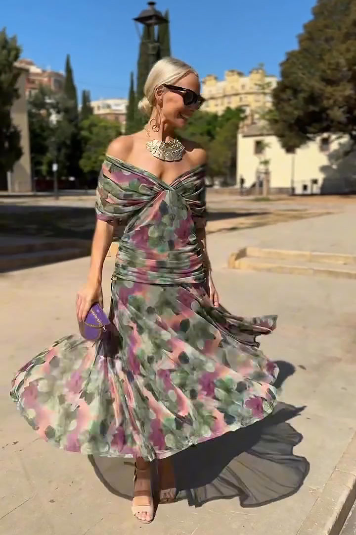 Hannah | Elegant V-neck Maxi Dress