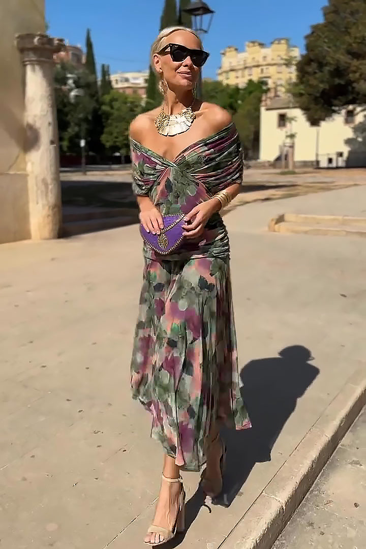 Hannah | Elegant V-neck Maxi Dress