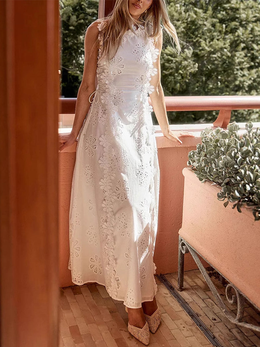 Éliora | Floral Lace Maxi Dress with Tie Straps