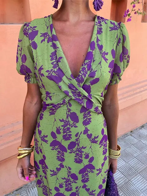 Rhiannon | Elegant Women's Dress with Stunning Print