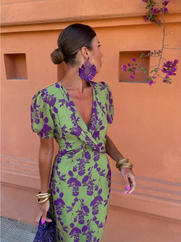 Rhiannon | Elegant Women's Dress with Stunning Print