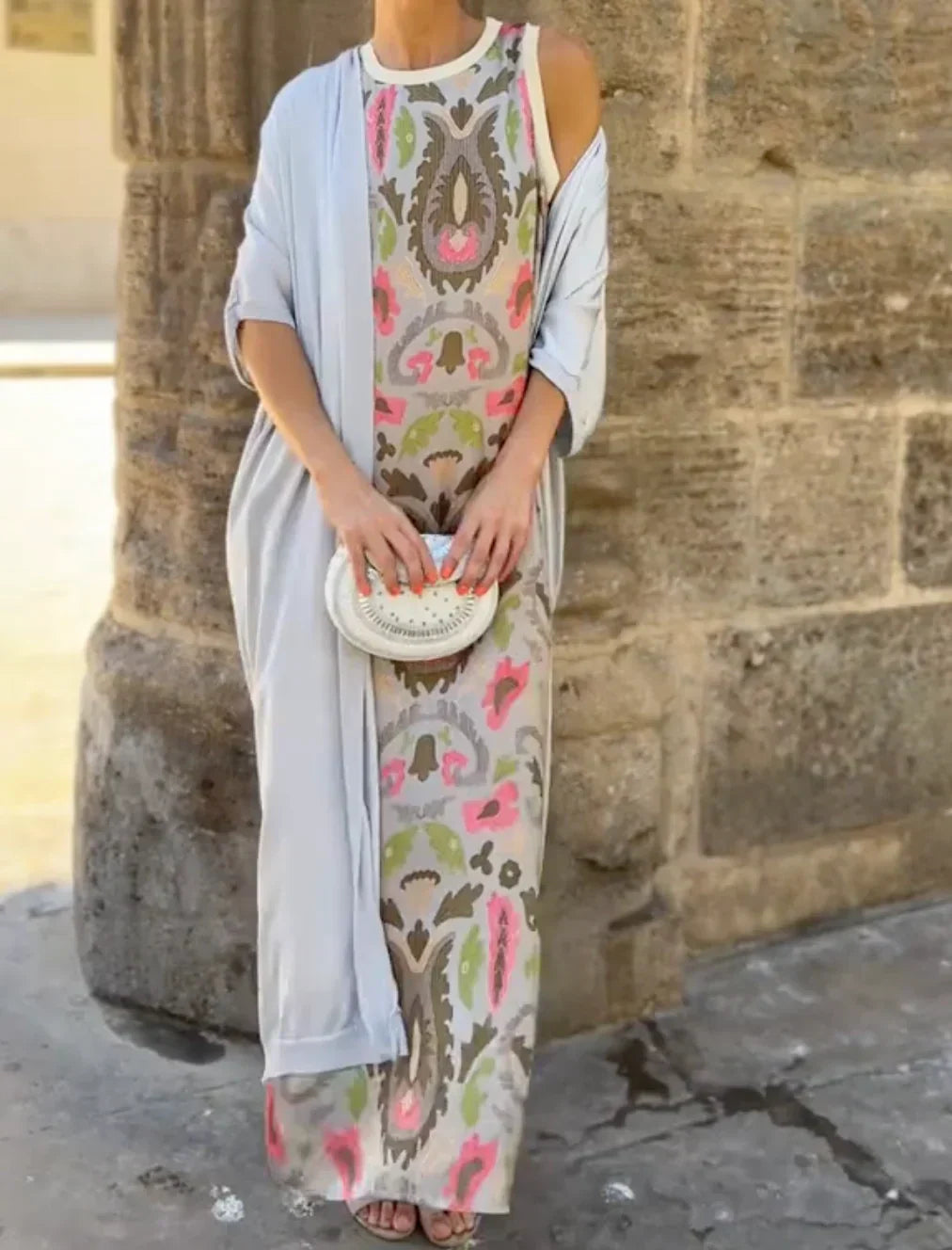 Bella | Two-Piece Set with Urban Style Print