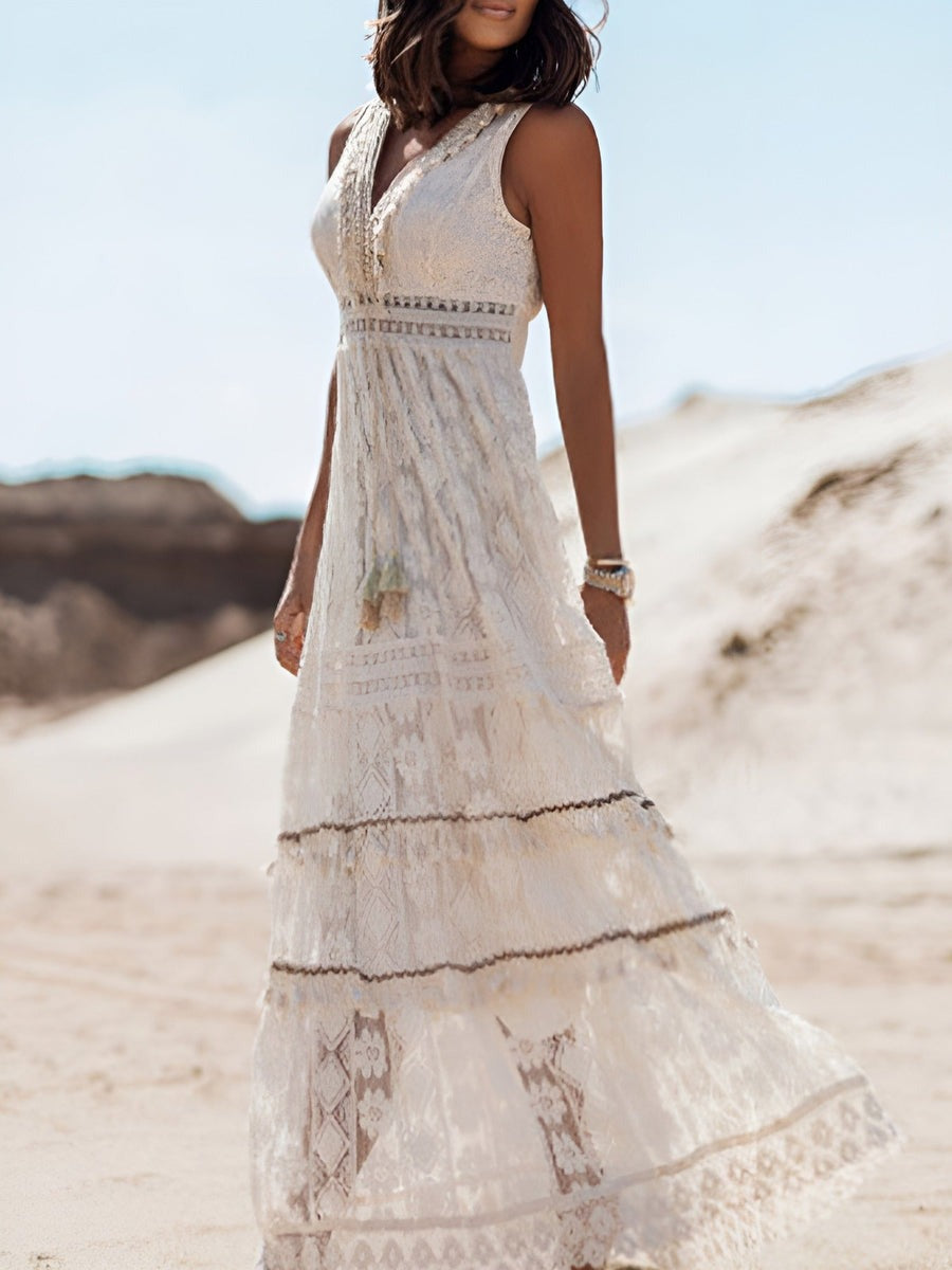 Aveline | Feminine Maxi Dress